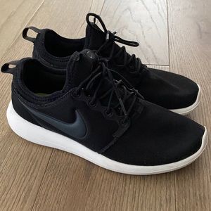 Nike Roshe Original Sneakers